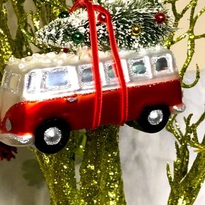 RAZ VW bus glass ornament